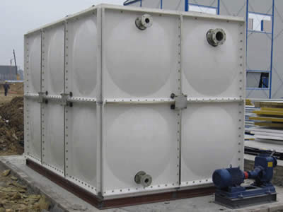 桃山玻璃钢保温水箱